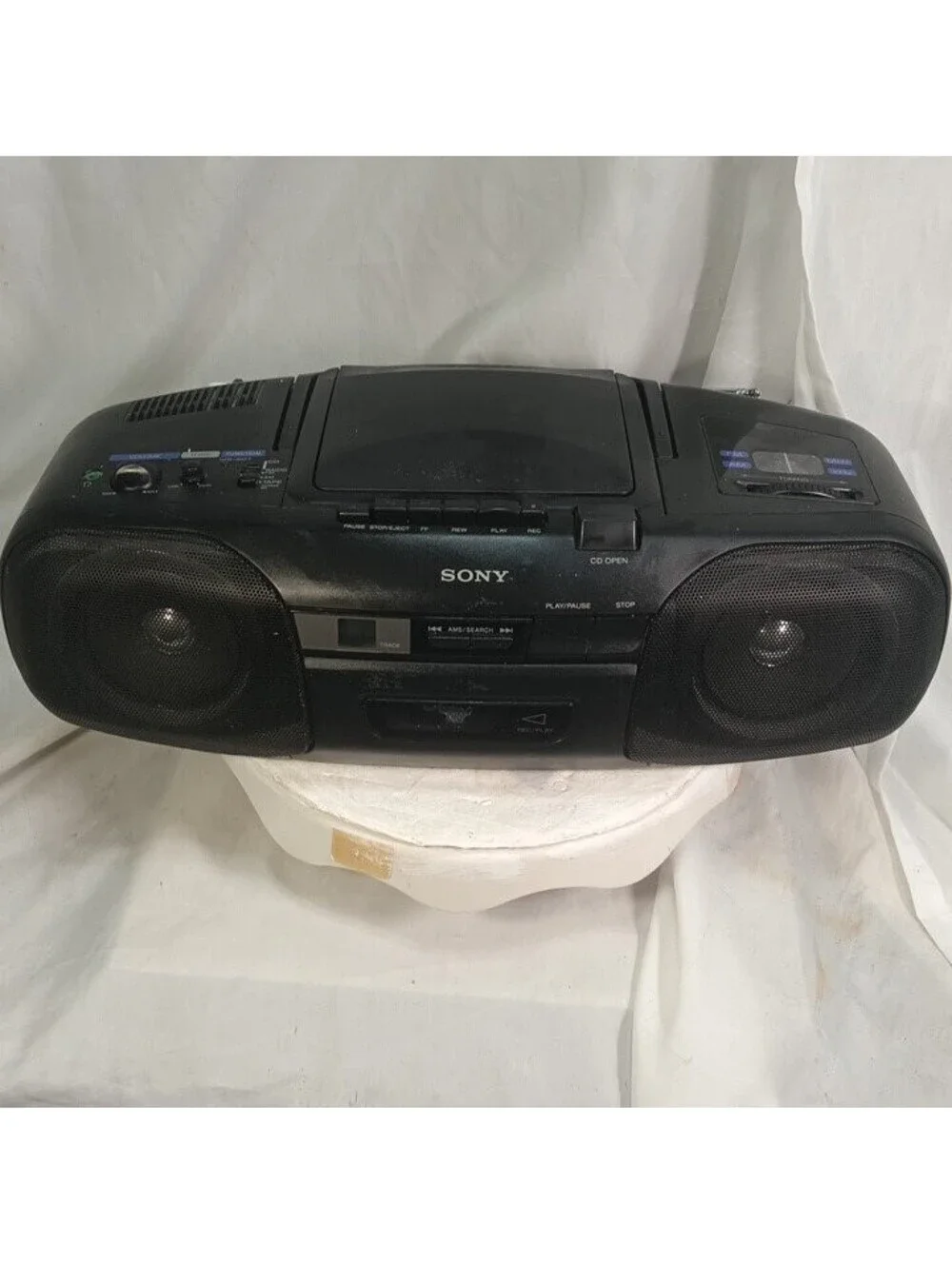 Sony CFD-8 Portable CD Radio Cassette-Corder Boombox Black Vintage